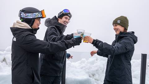 3 people drinking at Off Piste Après Garden