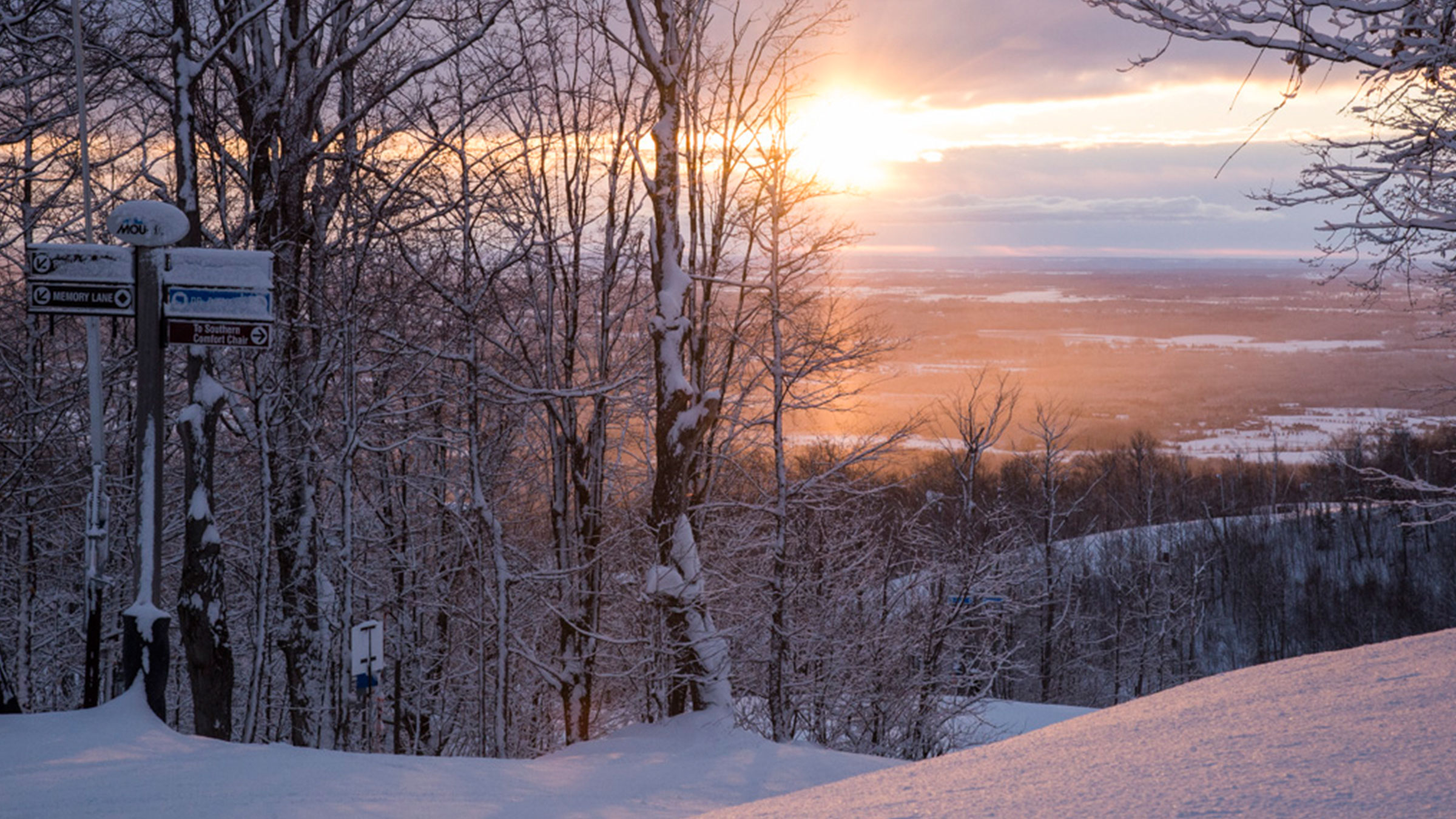 Discover Winter Blue Mountain Resort